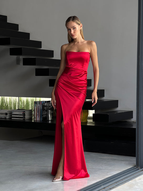 שמלת פריסיאן אדום