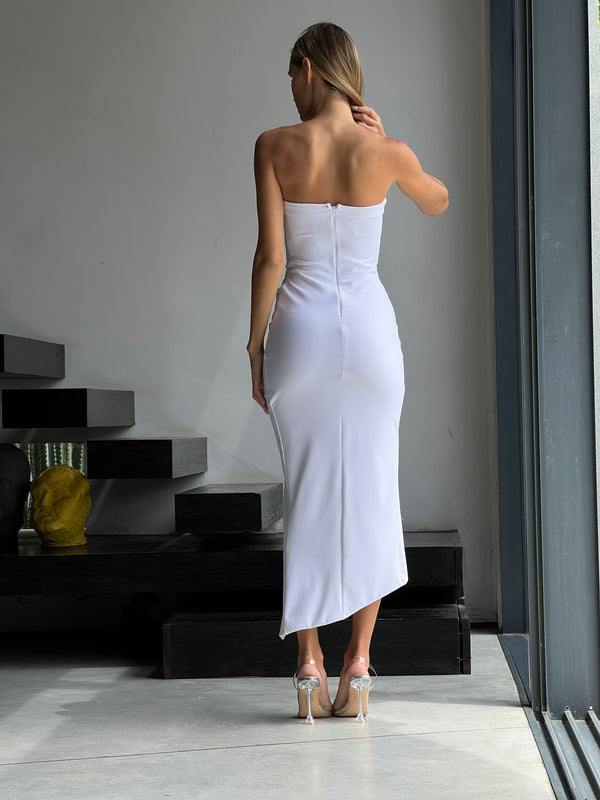 שמלת טיטי לבן